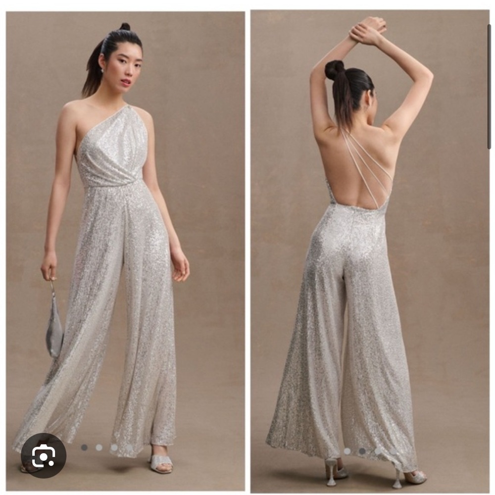 Elegant Silver One-Shoulder Jumpsuit